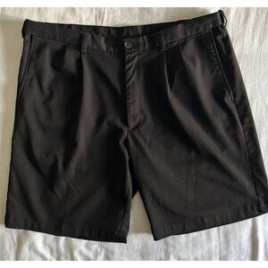 Haggar Men's Cool 18 Pro Men’s Pleated Black Stretch Performance Shorts Size 40